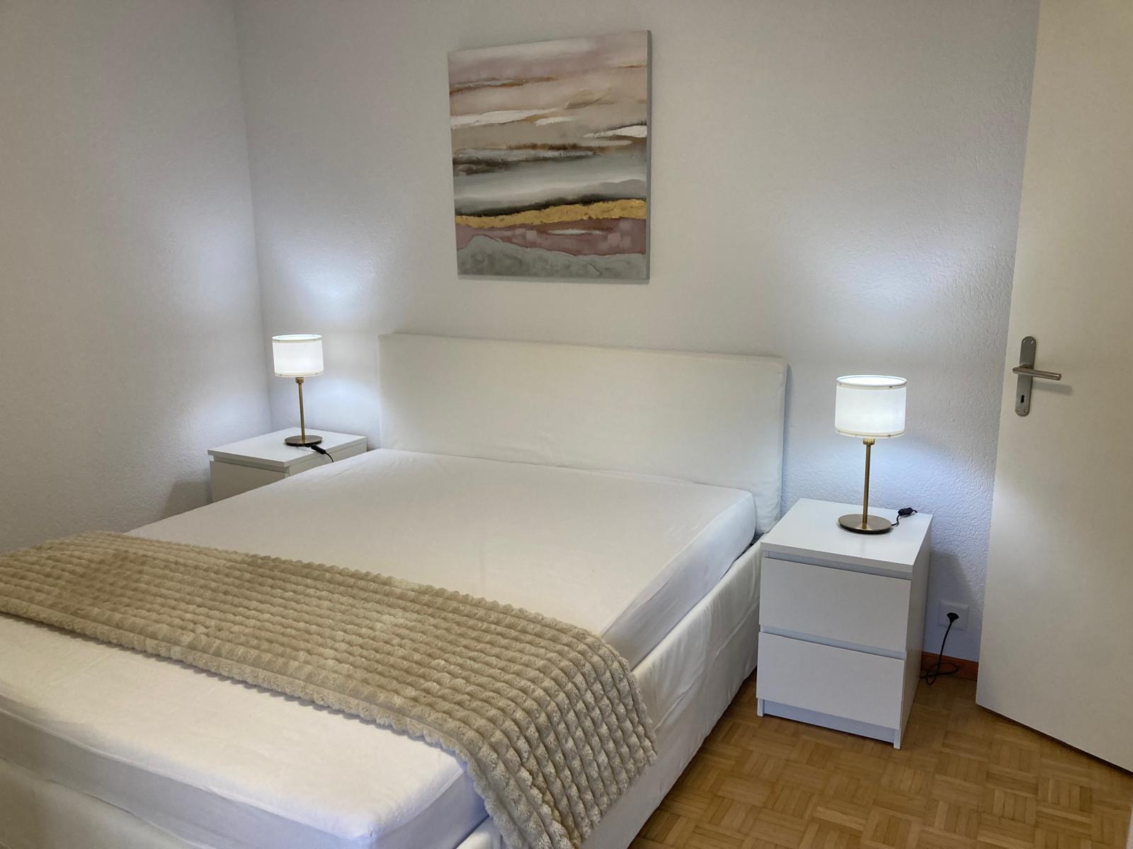 Location Montreux Tour d'Ivoire chambre